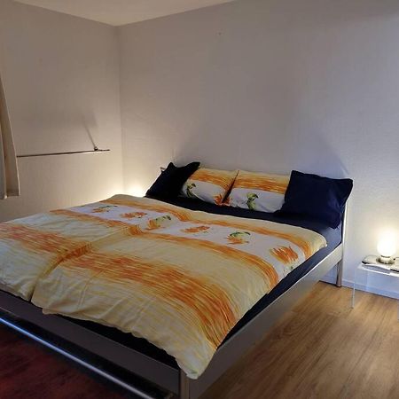 Neb-Thun Einigen, Wohnung Am See Spiez Exterior foto